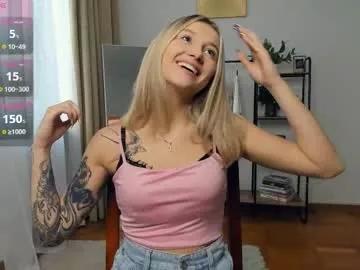 glossybabe_ from Chaturbate is Away
