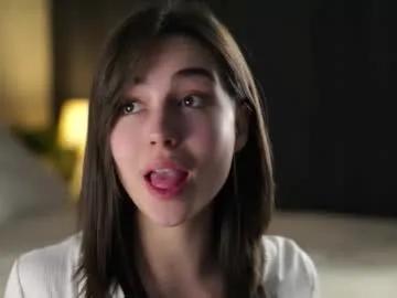 sheenadu on Chaturbate