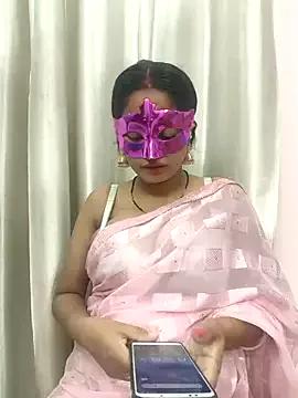 big_tits-queen from StripChat is Freechat