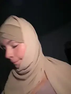 lalilamassu1 from StripChat is Freechat