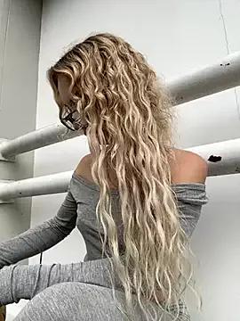 melissa_grr from StripChat is Freechat