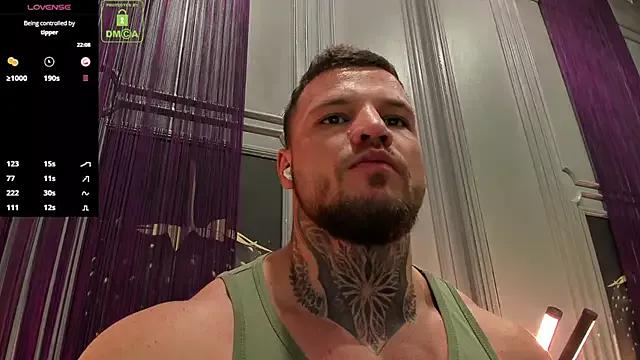 OliverSport from StripChat is Freechat